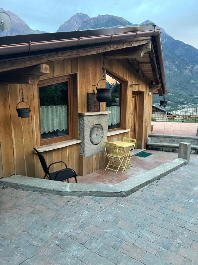 Ferienwohnung Profumo Di Legno Aosta Exterior foto