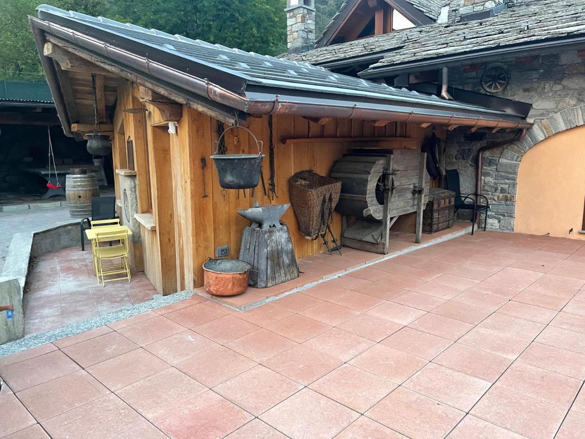 Ferienwohnung Profumo Di Legno Aosta Exterior foto